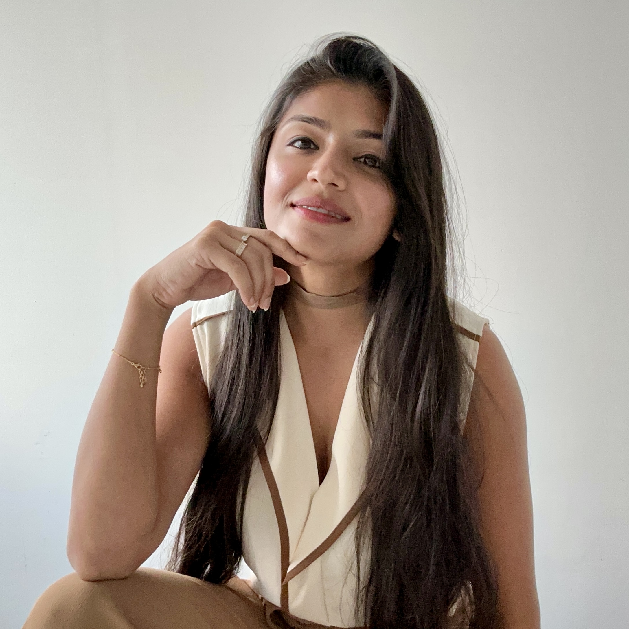 Aanchal Vash - Cream blazer